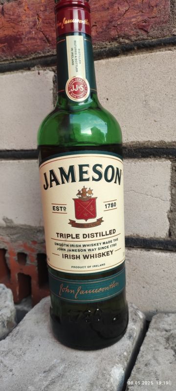  Jameson    :    