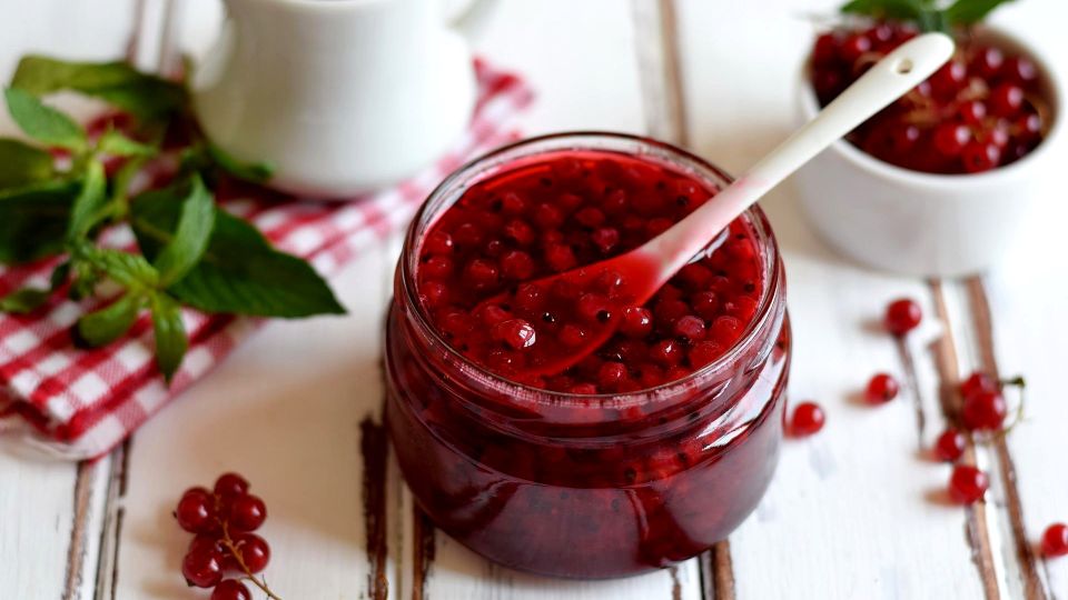 Простой способ определить степень готовности варенья