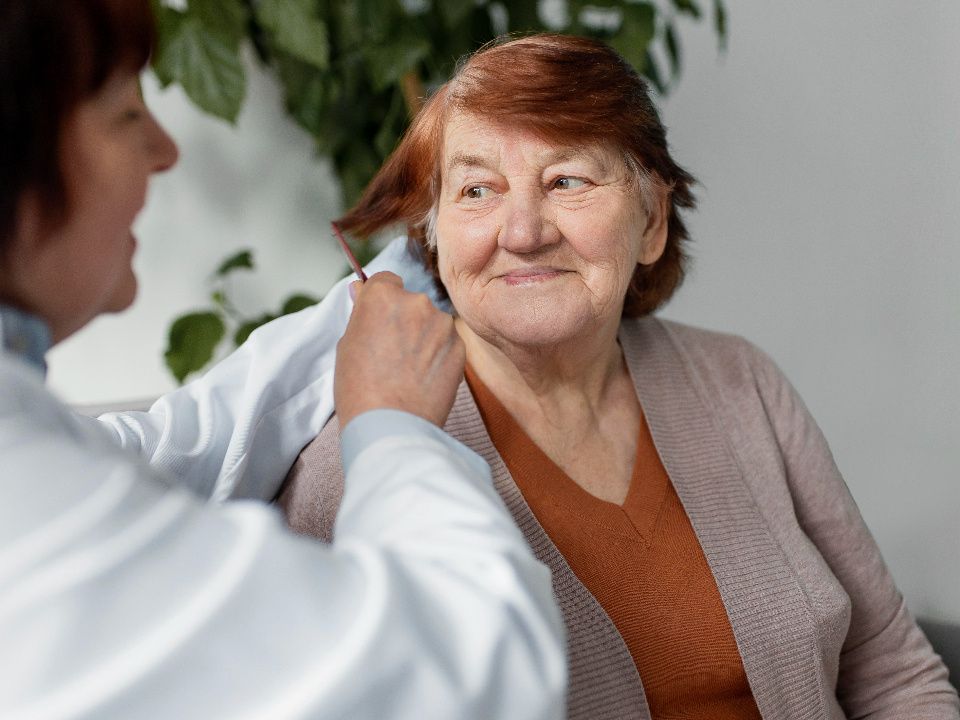 Как уход за пожилыми поможет вам заработать пенсионные баллы