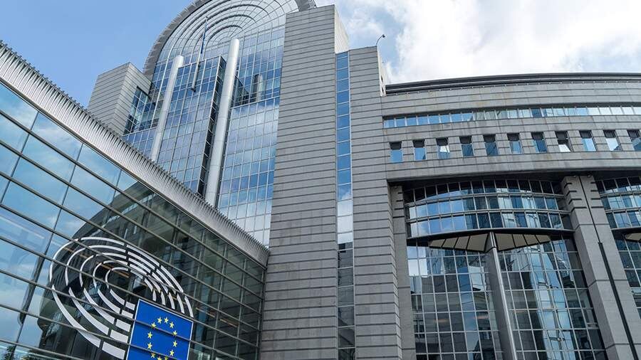 Евросоюз и Россия: первые шаги к диалогу о российских активах