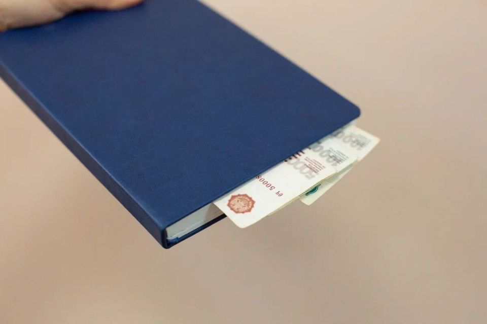 Как правильно проверить свой трудовой стаж для пенсионных выплат: советы от экспертов