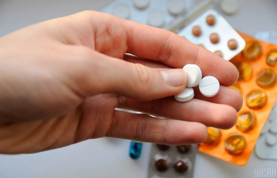 Йодид калия: когда принимать и кому он действительно нужен