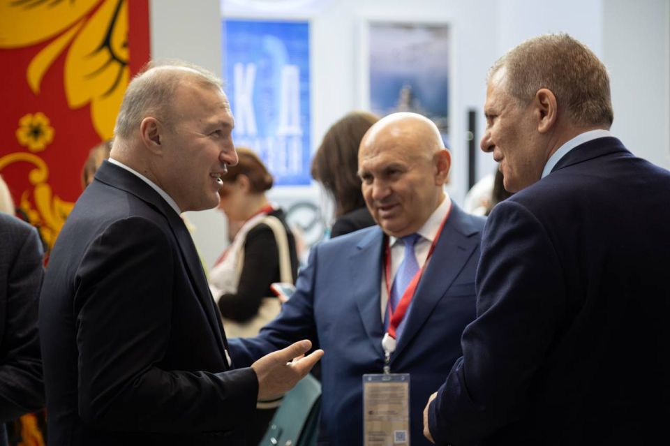 Мурат Кумпилов: Продолжаем работу на XXVIII Петербургском международном экономическом форуме