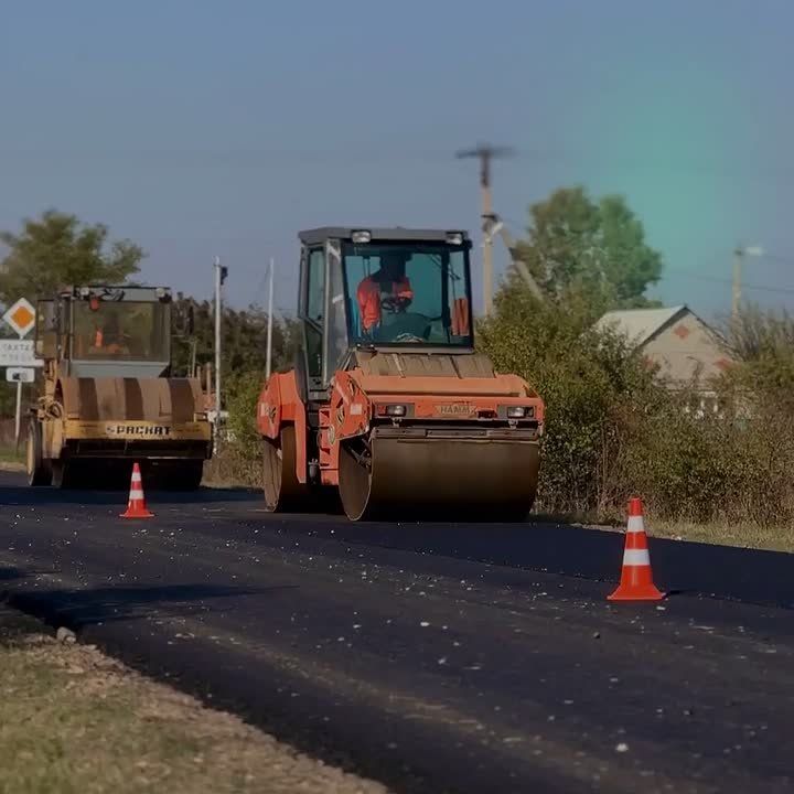 Уважаемые работники и ветераны дорожного хозяйства!