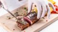 Кусок говядины не превратится в жесткую подошву: для мягкости с мясом сделайте вот что