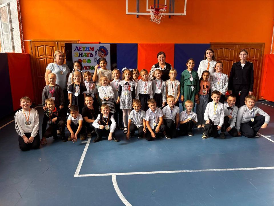 Младшие школьники Адыгеи приняли участие в викторине по безопасности дорожного движения