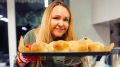 Пироги получаются с горелой коркой и сырыми внутри? Замените молоко в тесте вот на что