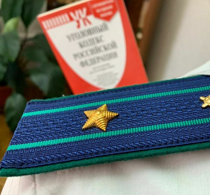 В Майкопе за взятку осужден бывший инспектор центра лицензионно-разрешительной работы