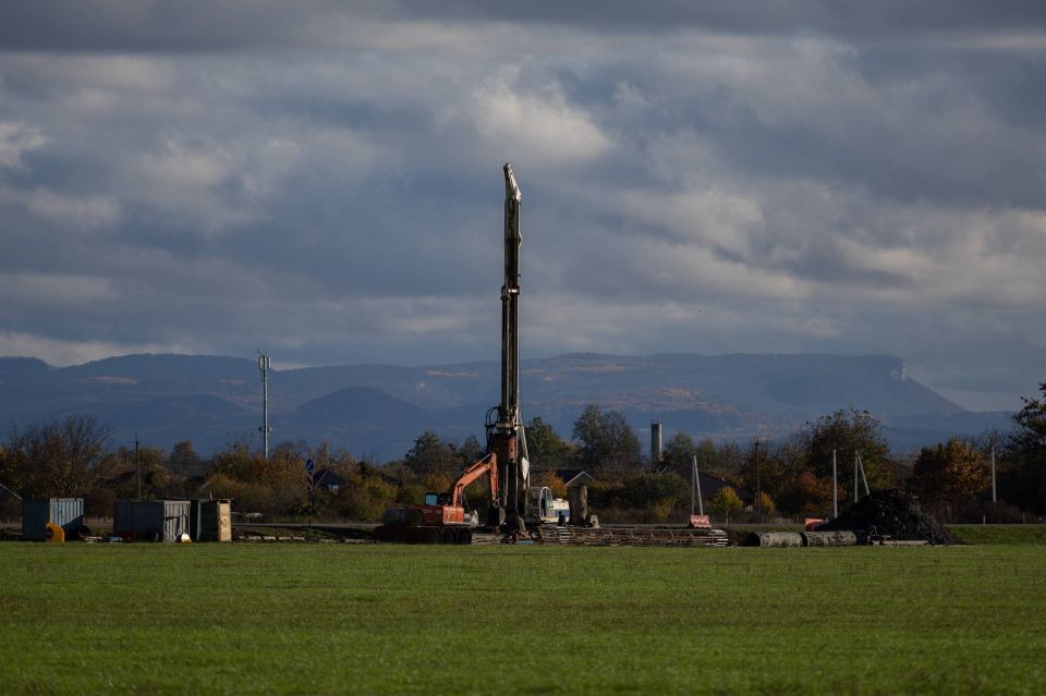 Мурат Кумпилов: Продолжаем развитие дорожной сети республики