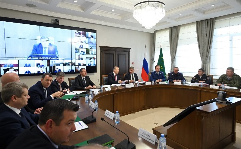 Врио министра внутренних дел Махмуд Тлюстангелов принял участие в заседании Антитеррористической комиссии в Республике Адыгея Врио министра внутренних дел Махмуд Тлюстангелов принял участие в заседании Антитеррористической комиссии в Республике Адыгея