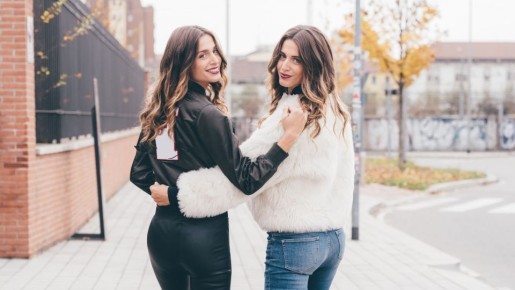 Выглядит роскошно: пять цветовых сочетаний для «богатого» аутфита на осень