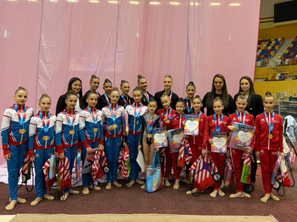 30 призовых мест завоевали майкопские художественные гимнастки на фестивале "DAG GYM" в Дагестане 30 призовых мест завоевали майкопские художественные гимнастки на фестивале "DAG GYM" в Дагестане