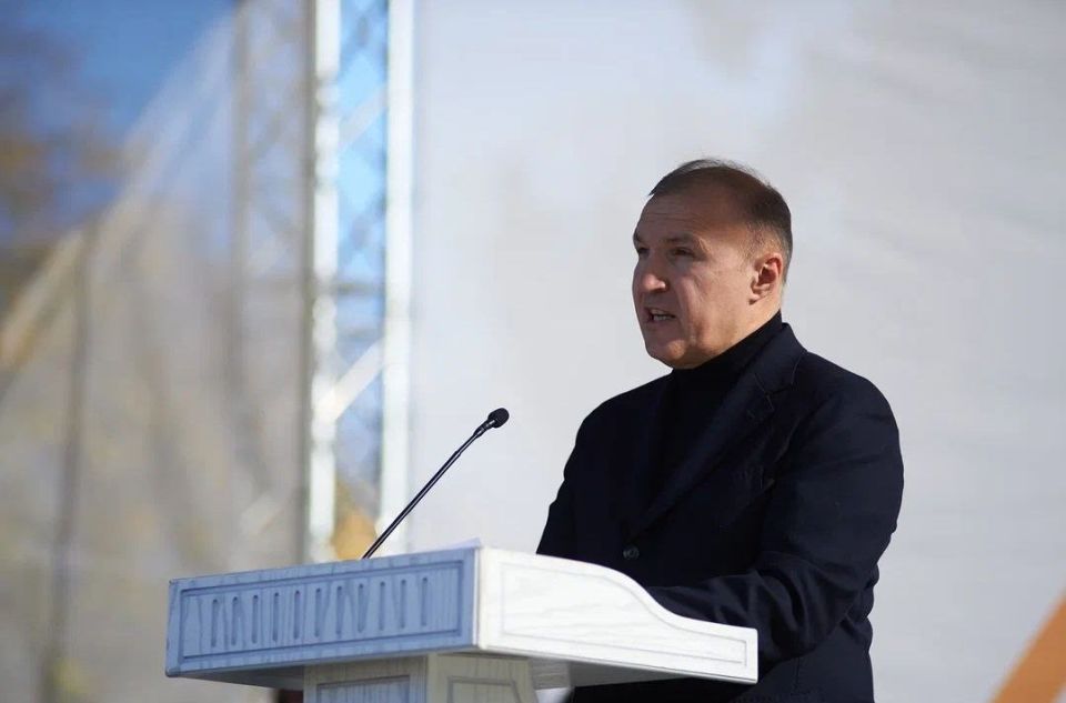 В Адыгее отметили один из самых колоритных государственных праздников — День народного единства В Адыгее отметили один из самых колоритных государственных праздников — День народного единства