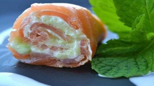 Нежные закуски из красной рыбы и сливочного сыра: привнесите изысканность на стол