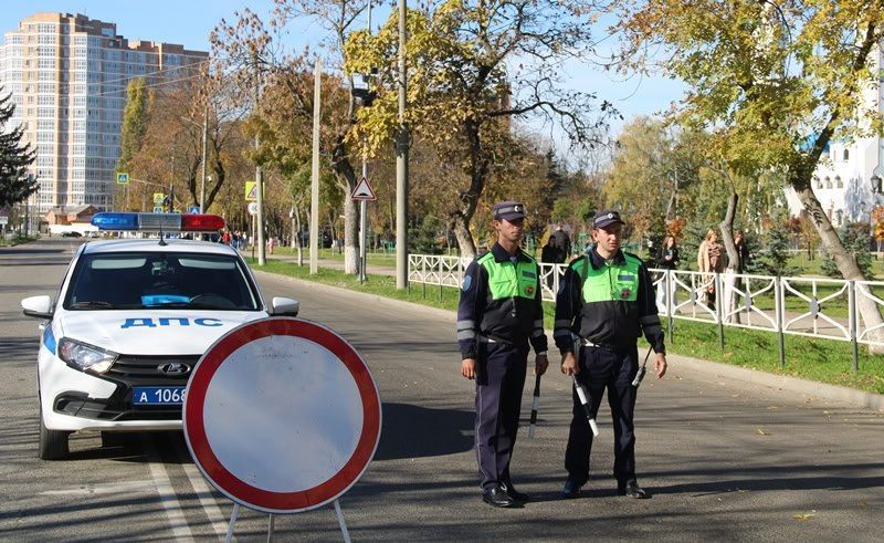 День народного единства в Адыгее прошел без нарушений общественного порядка День народного единства в Адыгее прошел без нарушений общественного порядка