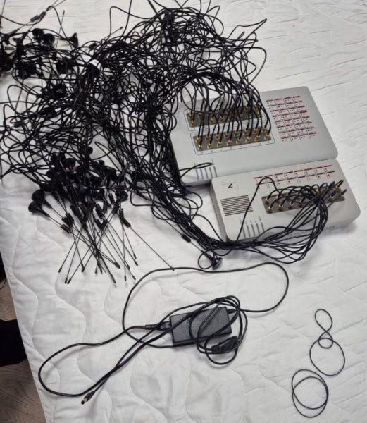 В Адыгее оперативники ликвидировали узел связи, используемый онлайн-аферистами для обмана граждан В Адыгее оперативники ликвидировали узел связи, используемый онлайн-аферистами для обмана граждан