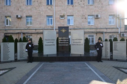 Глава Адыгеи поздравил сотрудников и ветеранов органов внутренних дел с профессиональным праздником