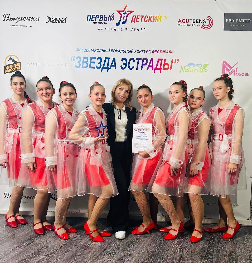 Майкопский муниципальный детский театр эстрадной песни «Радуга» стал победителем престижных конкурсов