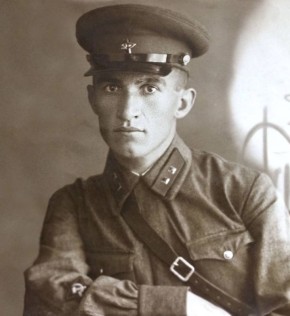 Адыгея вспоминает великий подвиг земляка, Героя Советского Союза, адыгского поэта Хусена Андрухаева