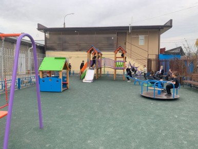 В столице Республики Адыгея завершены работы по благоустройству общественной территории по улице Свердлова