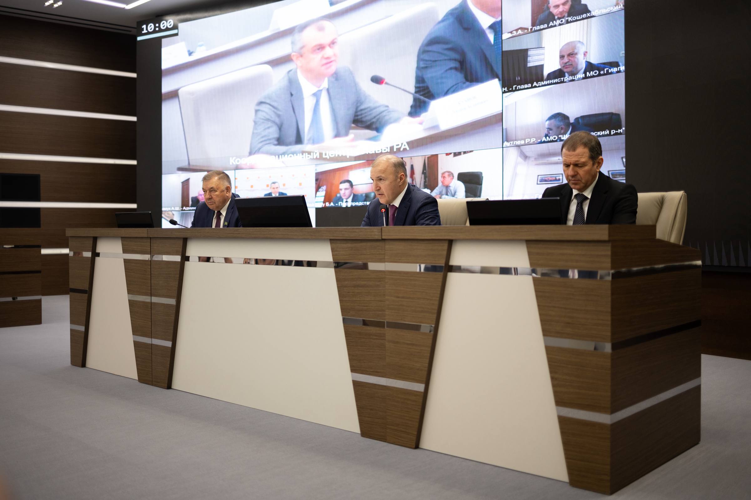 Мурат Кумпилов: Подходит к завершению ещё один сельскохозяйственный год Мурат Кумпилов: Подходит к завершению ещё один сельскохозяйственный год