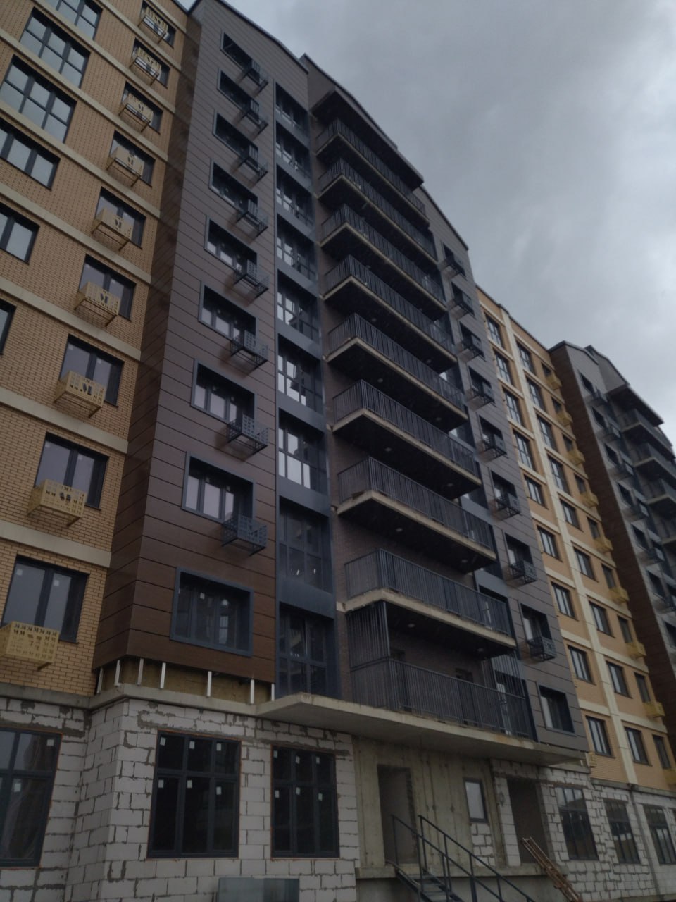 В Адыгее продолжается строительство жилья в рамках национального проекта «Инфраструктура для жизни» В Адыгее продолжается строительство жилья в рамках национального проекта «Инфраструктура для жизни»