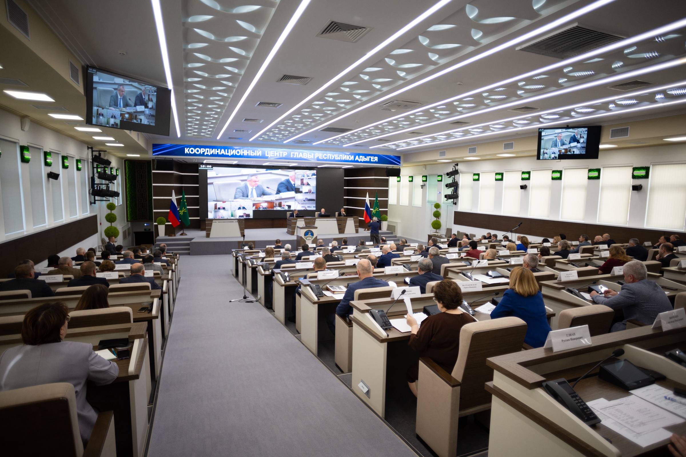 Мурат Кумпилов: Продолжаем строительство социальных объектов в рамках нацпроектов и государственных программ Мурат Кумпилов: Продолжаем строительство социальных объектов в рамках нацпроектов и государственных программ