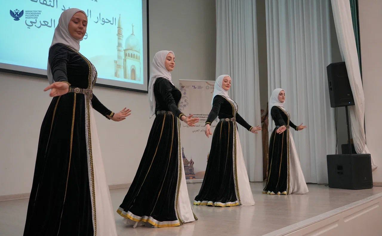 Россия и страны арабского мира: встреча культур в Грозном Россия и страны арабского мира: встреча культур в Грозном