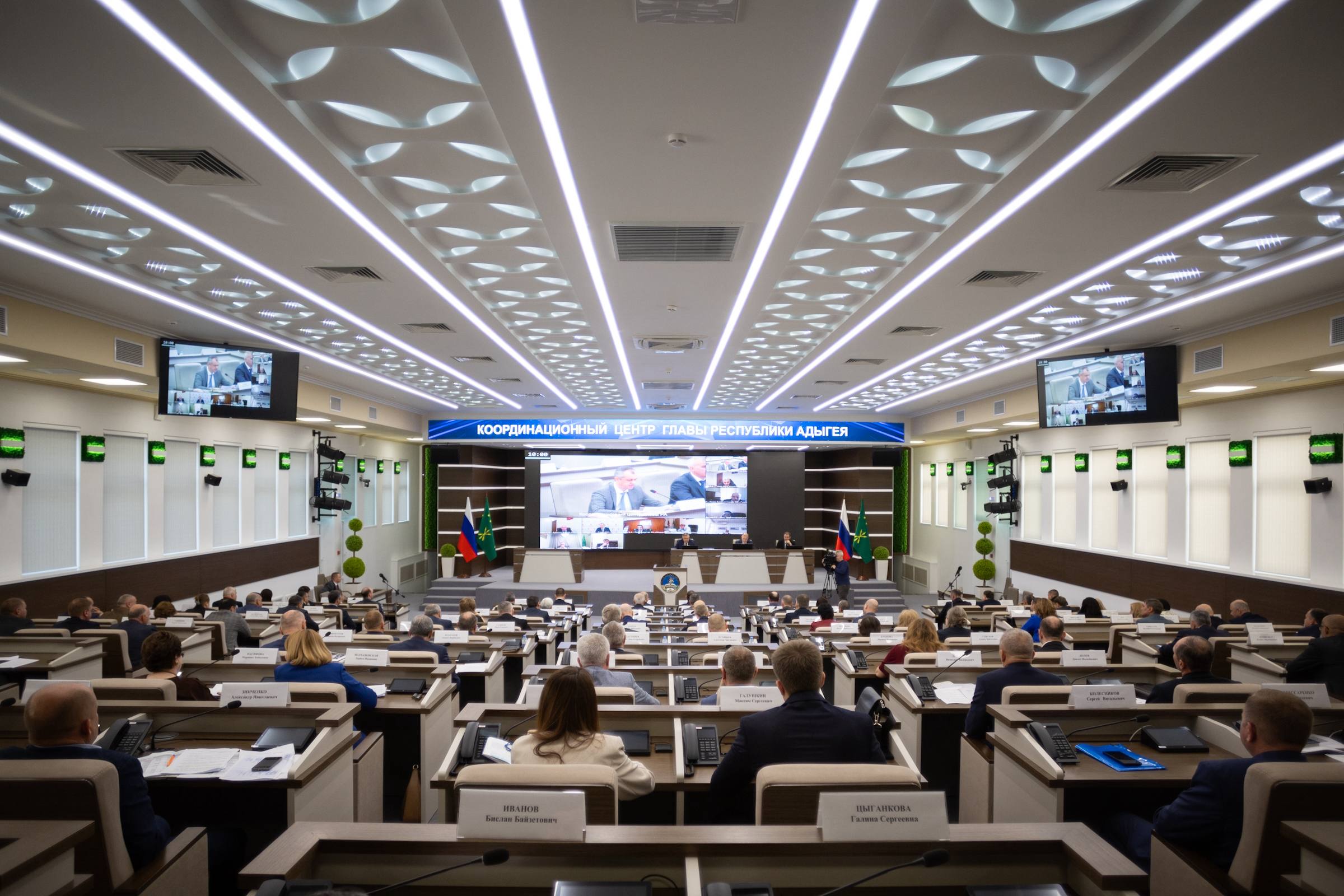 Мурат Кумпилов: Реализация ряда задач, которые обозначены Президентом РФ Владимиром Путиным по предоставлению мер поддержки участников СВО и их семей, – ключевой вопрос планёрного совещания Кабмина Адыгеи Мурат Кумпилов: Реализация ряда задач, которые обозначены Президентом РФ Владимиром Путиным по предоставлению мер поддержки участников СВО и их семей, – ключевой вопрос планёрного совещания Кабмина Адыгеи