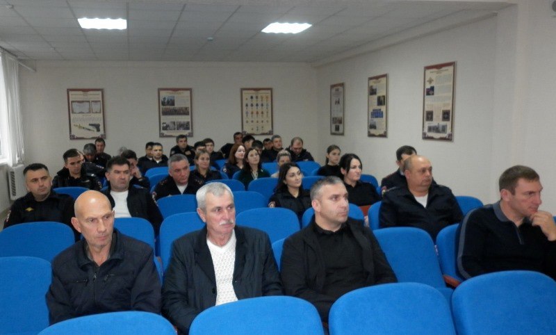 В Кошехабльском районе в торжественной обстановке наградили представителей местной ветеранской организации МВД В Кошехабльском районе в торжественной обстановке наградили представителей местной ветеранской организации МВД