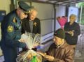 Руководство МЧС Адыгеи поздравило дорогого ветерана с юбилеем