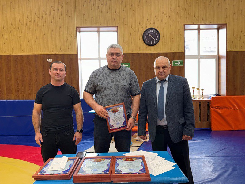 Команда республиканского МВД стала победителем в чемпионате АРО «Динамо» по самбо Команда республиканского МВД стала победителем в чемпионате АРО «Динамо» по самбо