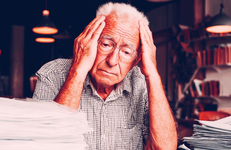 Проверка трудового стажа до 2026 года: как избежать потери пенсии