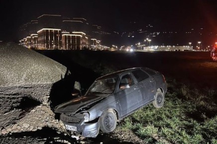 Житель Краснодара не справился с управлением на объездной дороге в Майкопе