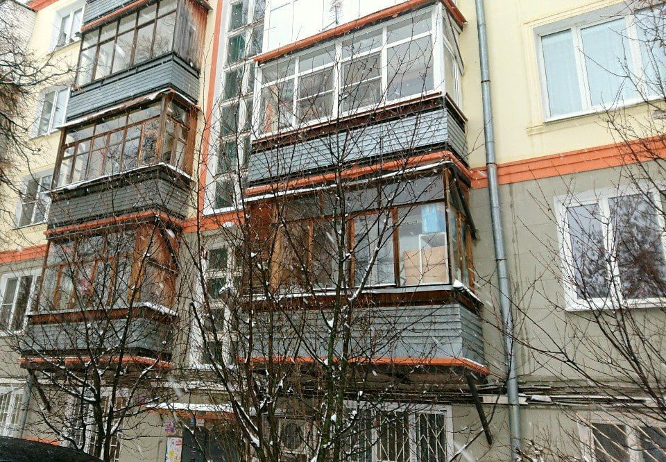 Как законно остеклить балкон в 2025 году и избежать неприятностей