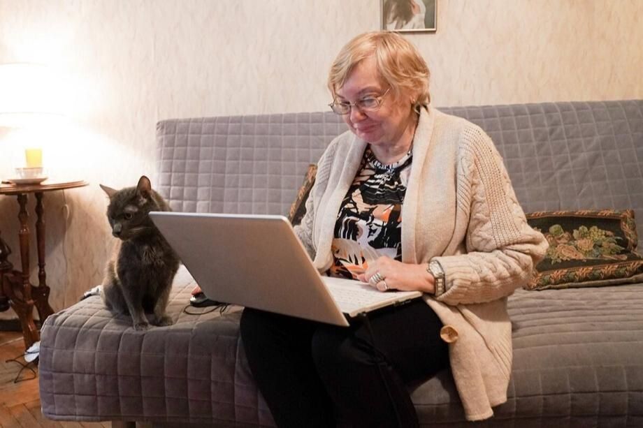 Пенсионерам предложат новую льготу на Госуслугах: защита от мошенников в центре внимания