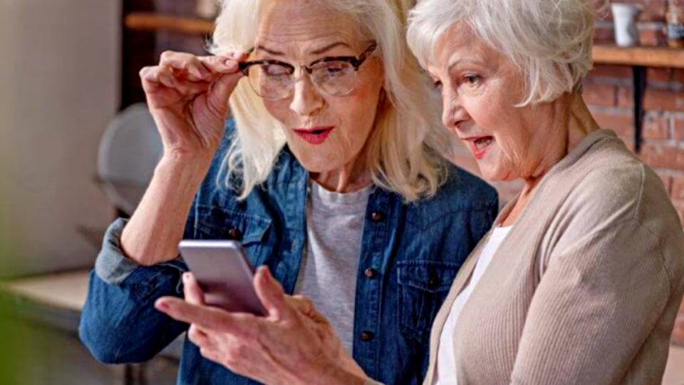 Незаслуженные расходы: какие выплаты не нужны пенсионерам по закону