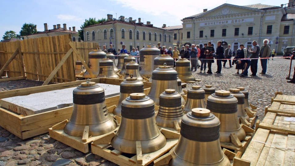 В Санкт-Петербурге возобновили традицию утреннего звоночка колоколов