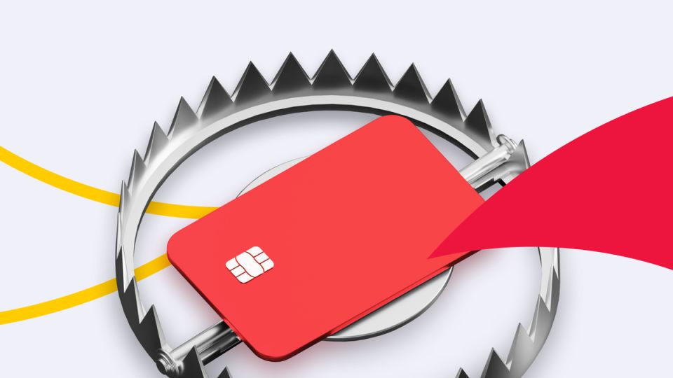 Почему нельзя оформлять банковскую карту на чужое имя