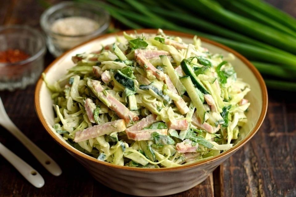 Летний салат за 15 минут: свежесть на вашем столе