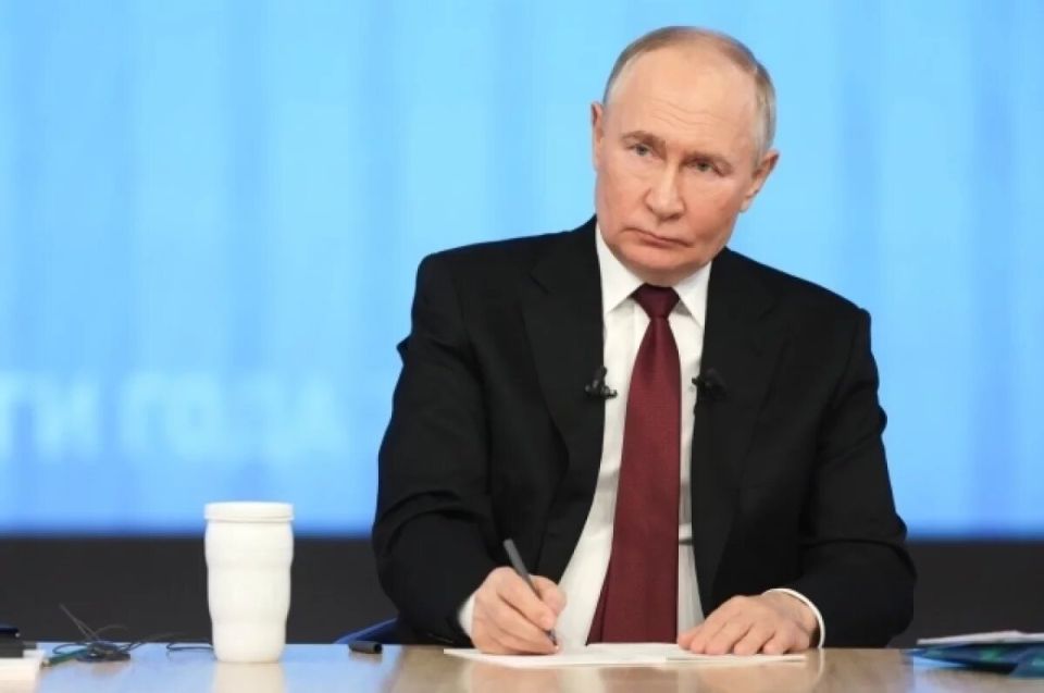 Новые пошлины: Путин утвердил значительное повышение государственных сборов