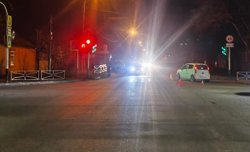 За выходные дни в Республике Адыгея зарегистрировано 4 ДТП, в которых два человека погибли и пятеро пострадали За выходные дни в Республике Адыгея зарегистрировано 4 ДТП, в которых два человека погибли и пятеро пострадали