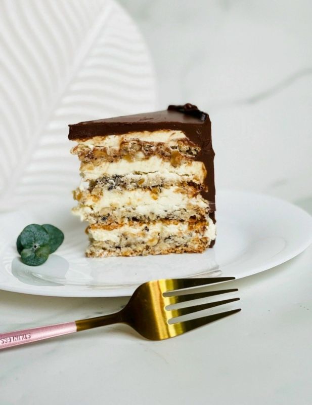 Киевский торт: кулинарная классика для домашнего угощения