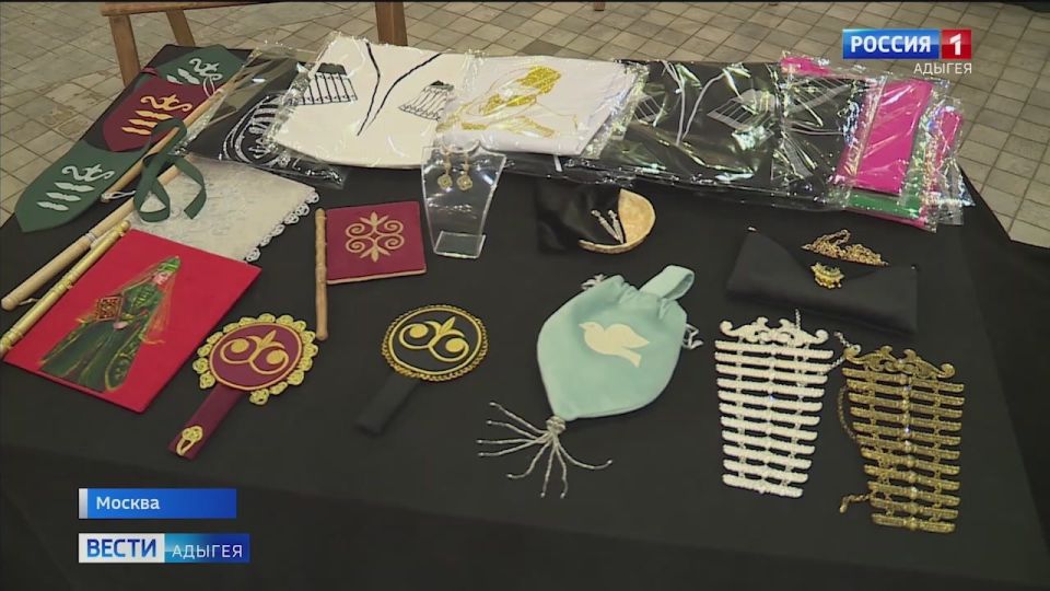 Три ансамбля из Тахтамукайского района выступили на московской сцене