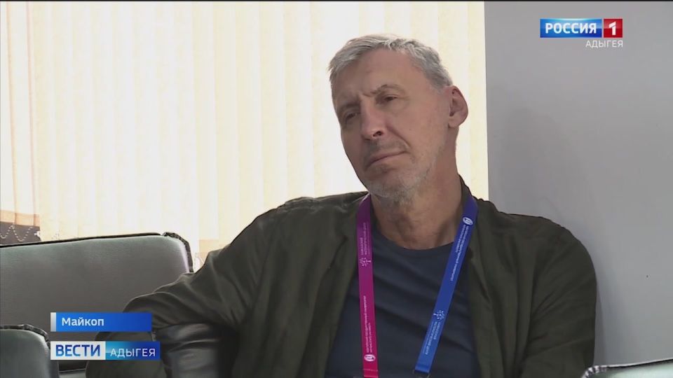 В Адыгейском госуниверситете проходит ежегодный научно-популярный лекторий "Экономикон АГУ - 2025"