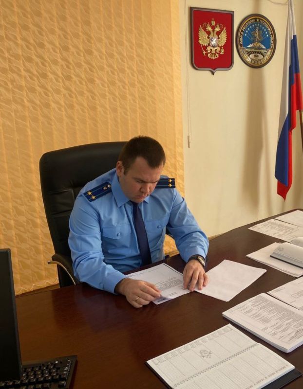 Прокуратура Красногвардейского района направила в суд уголовное дело в отношении местного жителя, обвиняемого в покушении на убийство