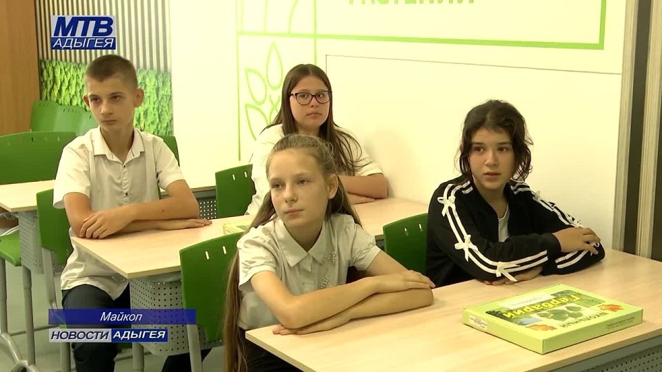 Адыгею с рабочим визитом посетил заместитель министра науки и высшего образования России Дмитрий Афанасьев