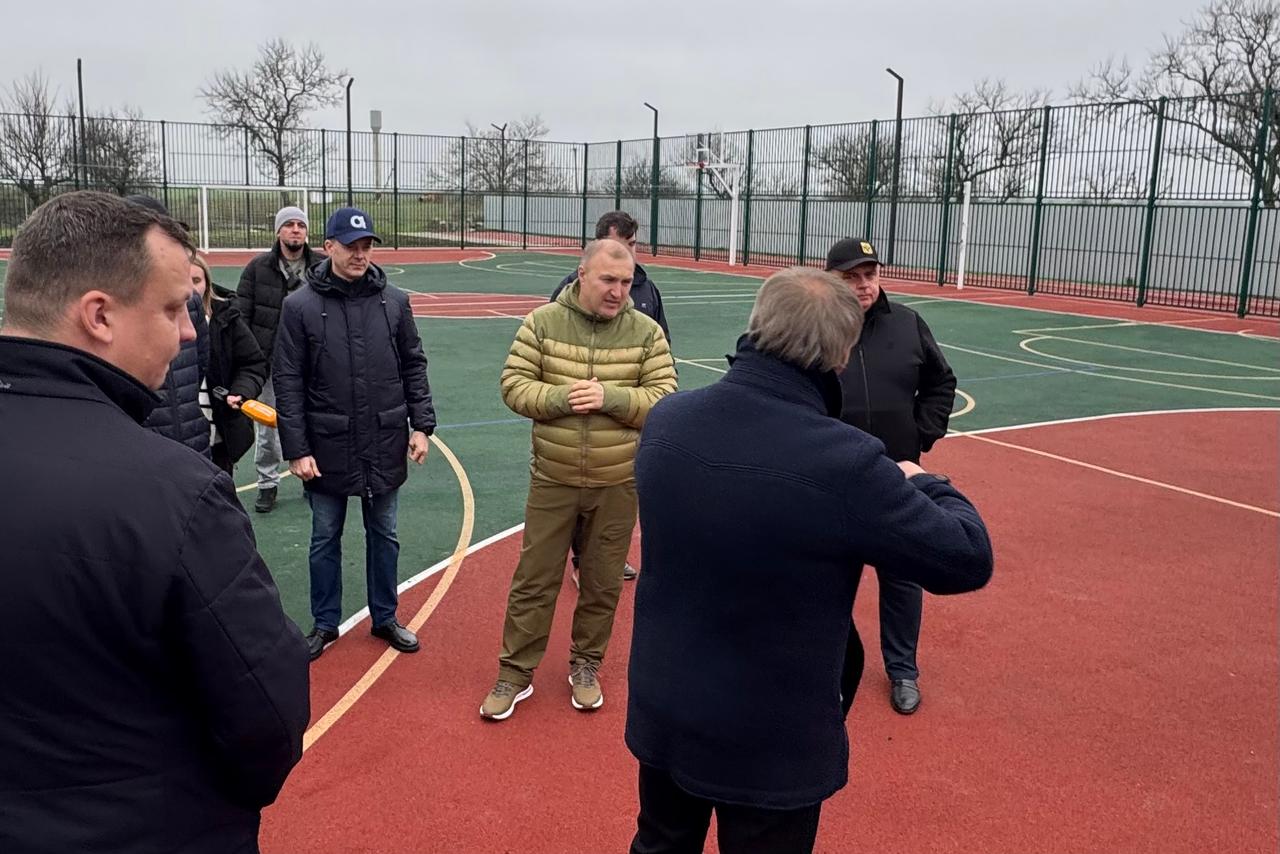 Глава Адыгеи совершил рабочую поездку в Херсонскую область Глава Адыгеи совершил рабочую поездку в Херсонскую область