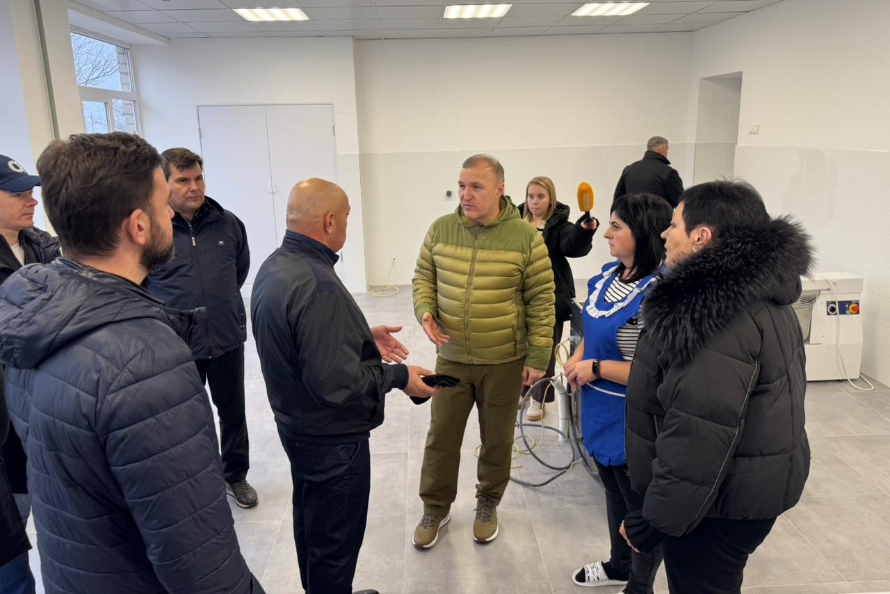 Глава Адыгеи совершил рабочую поездку в Херсонскую область Глава Адыгеи совершил рабочую поездку в Херсонскую область