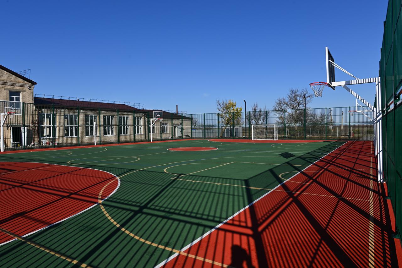 Глава Адыгеи совершил рабочую поездку в Херсонскую область Глава Адыгеи совершил рабочую поездку в Херсонскую область